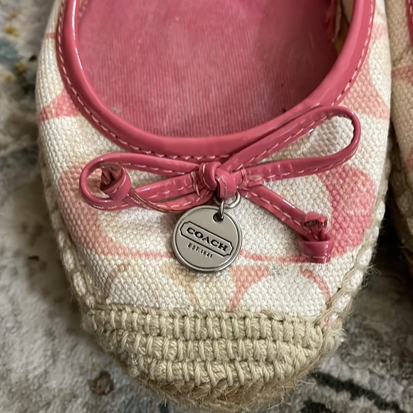 COACH Royce espadrilles ballet flats. Signature C’s. Pink and tan Women’s 6.5 - Picture 3 of 6